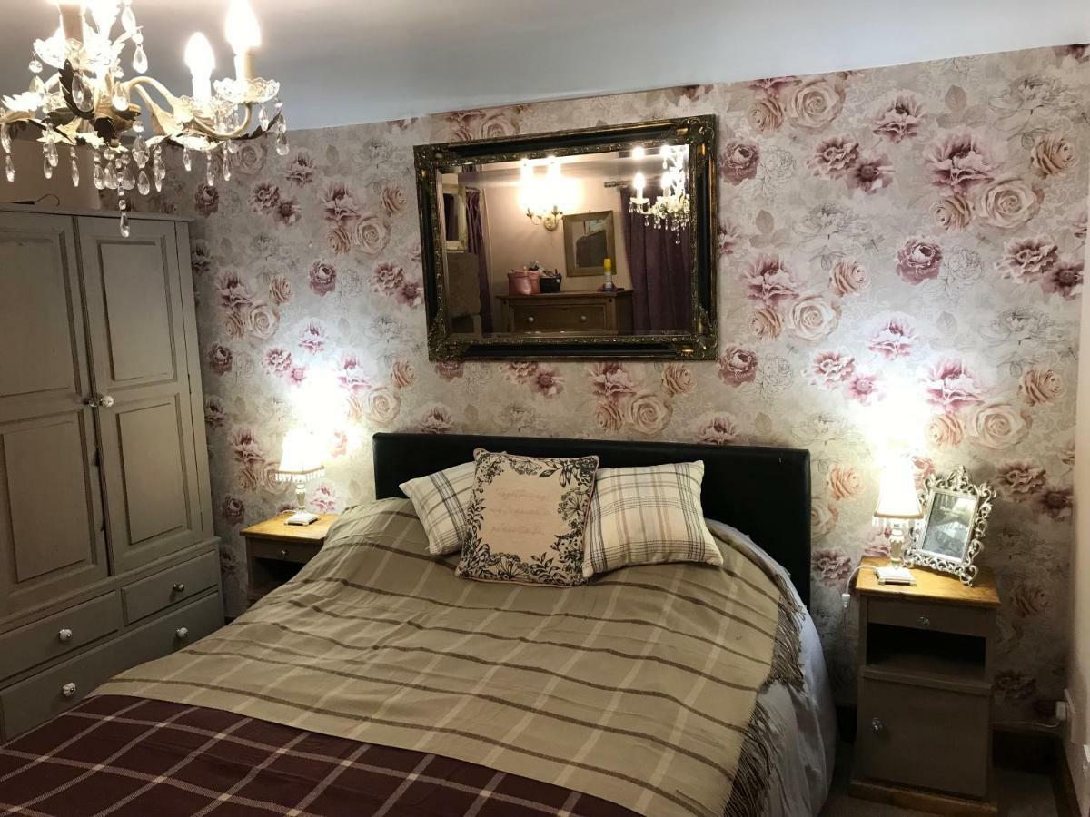 Hen Cloud Cottage Upper Hulme Екстериор снимка